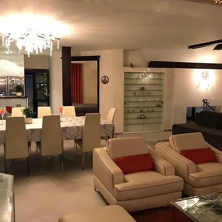 Apartament Lux